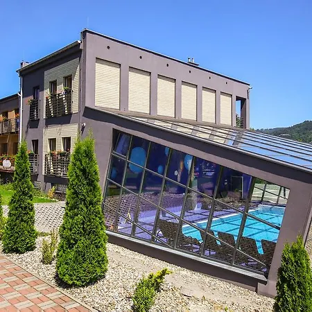 Park Poniwiec Resort Устронь