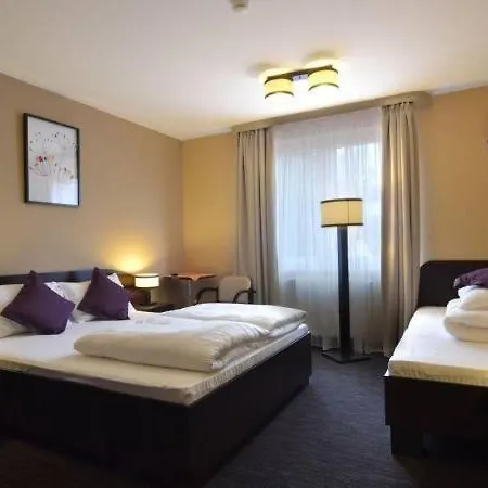 Centrum Szkoleniowo-rekreacyjne Park Poniwiec Resort 3*