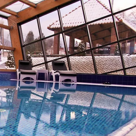Centrum Szkoleniowo-rekreacyjne Park Poniwiec Resort